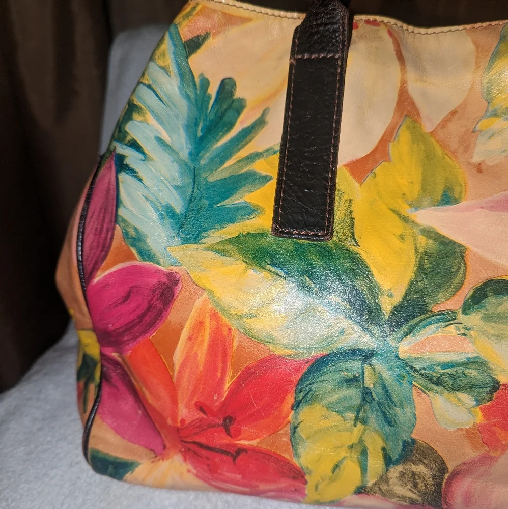 Maurizio Taiuti floral leather tote bag.